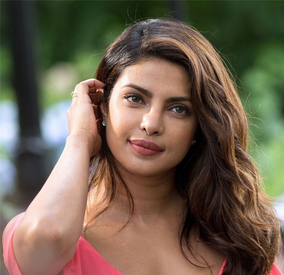 女神写真之priyanka chopra,首个主演美国电视剧的宝莱坞演员