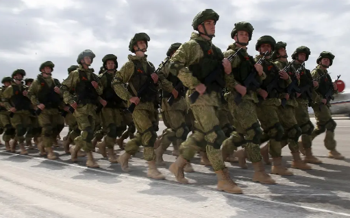 俄乌冲突,站在俄罗斯的立场,谈谈俄罗斯出兵的理由__财经头条