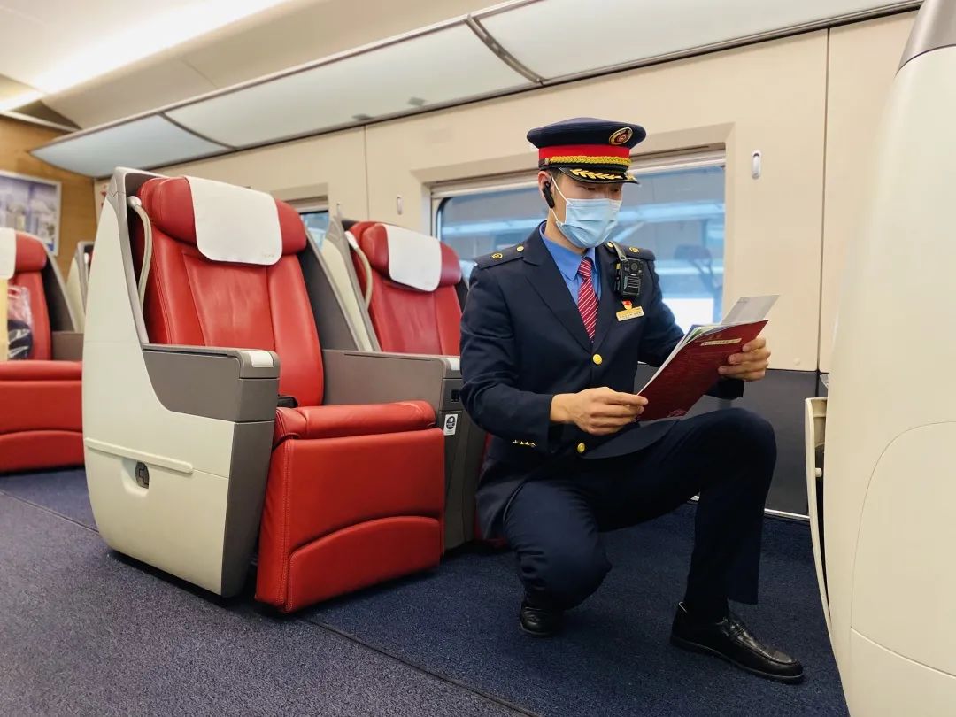 乘务员|高铁|独白_新浪新闻