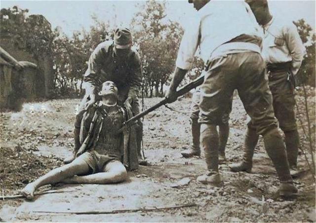 九一八事变老照片,看一遍骂一遍