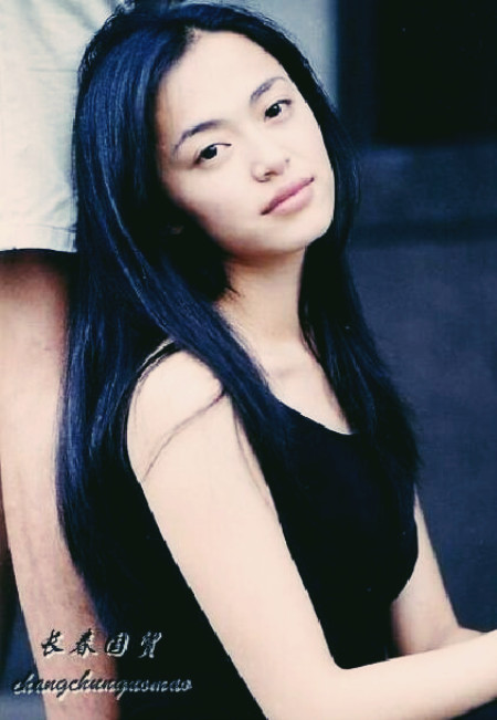 姚晨早年旧照曝光,身材高挑清纯靓丽,星味十足