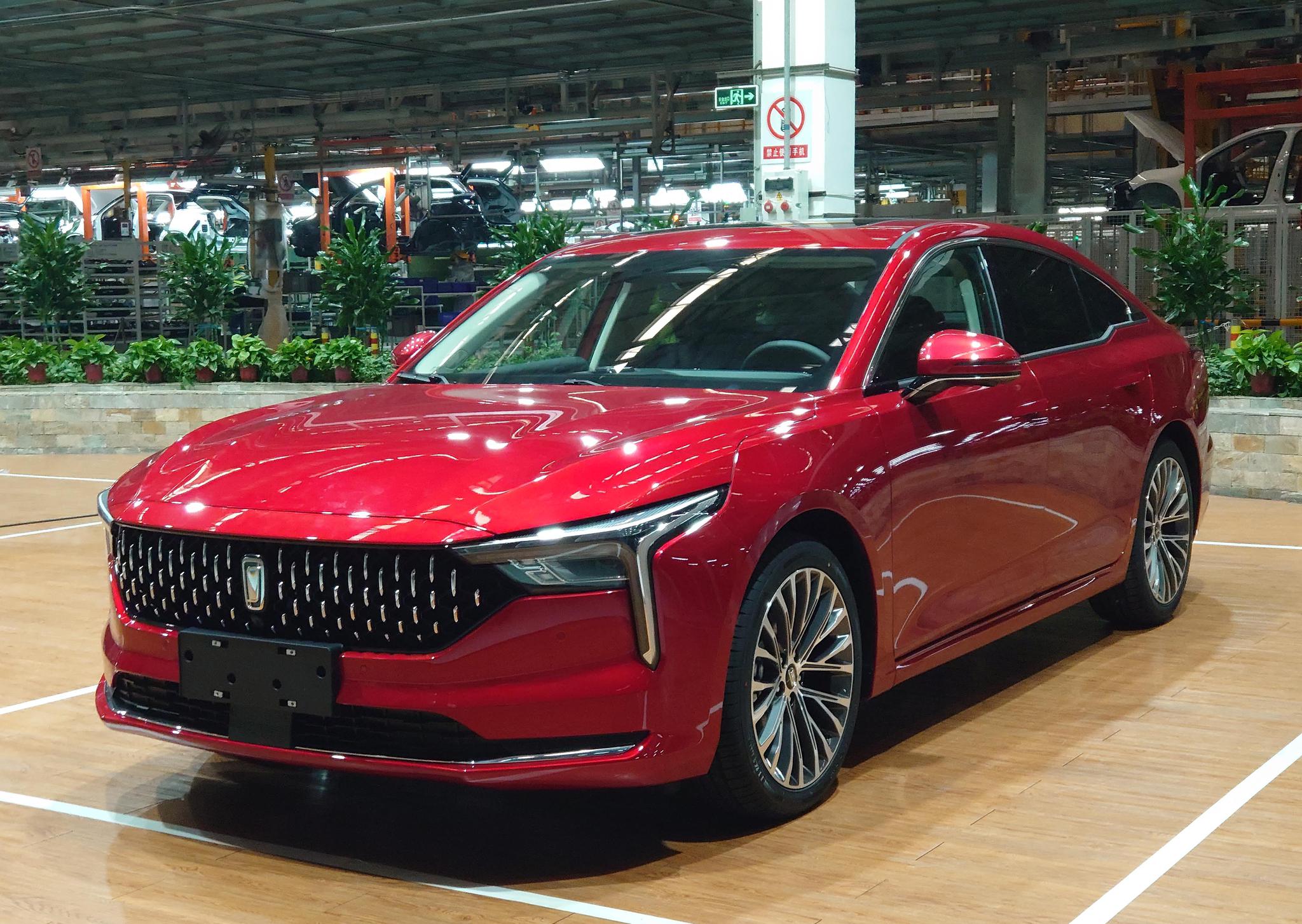 一汽奔腾全新b70正式下线预售10991499万元