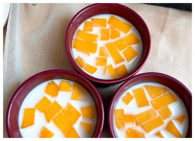 芒果椰奶布丁,新手五分钟搞定!超美味甜品__财经头条