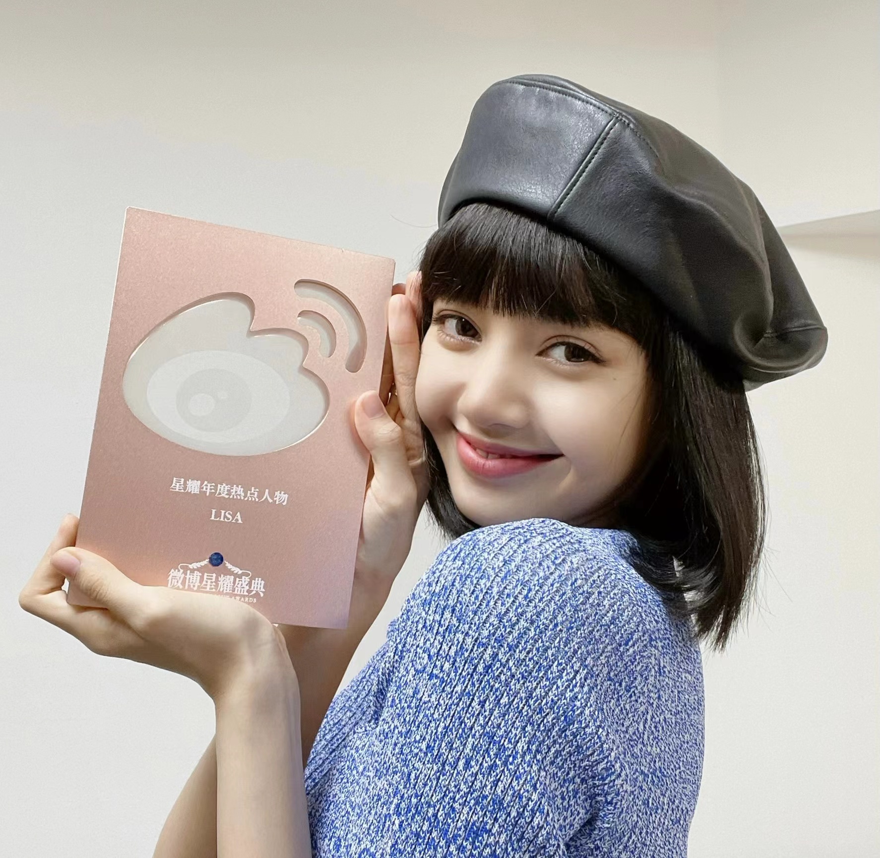 Lisa拍摄酒类广告违反泰国法律，原因竟然是传播者过度夸大效果休闲区蓝鸢梦想 - Www.slyday.coM