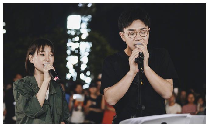 因为街头唱歌,这个网红主播居然和这么多明星合作|阿七|大鹏|主播