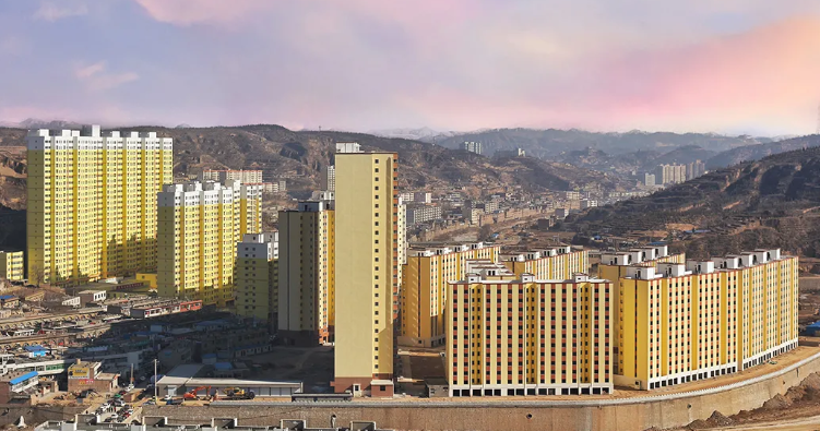 绥德县融合式易地扶贫搬迁集中安置初见成效