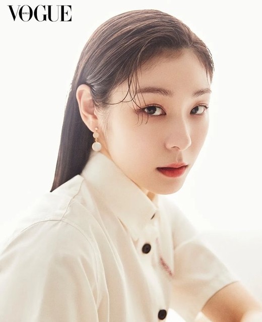 韩国原花样滑冰运动员金妍儿最新杂志写真曝光|金妍儿|花样滑冰|运动