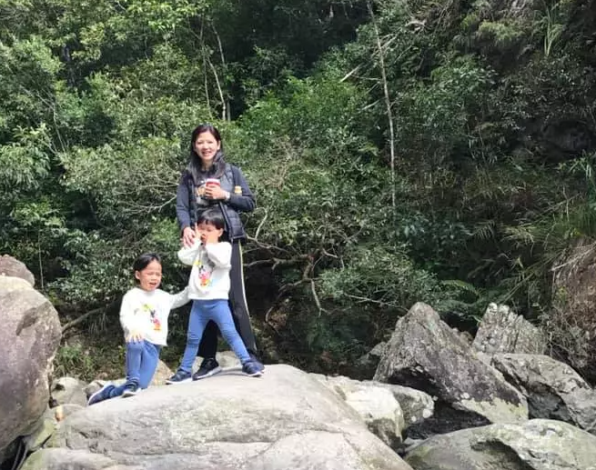 53岁陈明真近况曝光，高龄生下双胞胎仍冻龄，事隔5年再复出休闲区蓝鸢梦想 - Www.slyday.coM
