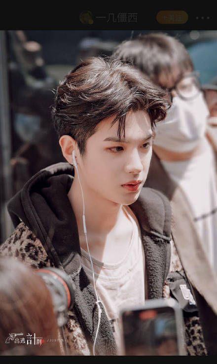 密室大逃脱第三季!上半年盼密逃,下半年盼明侦,我的快乐回来了休闲区蓝鸢梦想 - Www.slyday.coM 密室大逃脱第三季!上半年盼密逃,下半年盼明侦,我的快乐回来了休闲区蓝鸢梦想 - Www.slyday.coM