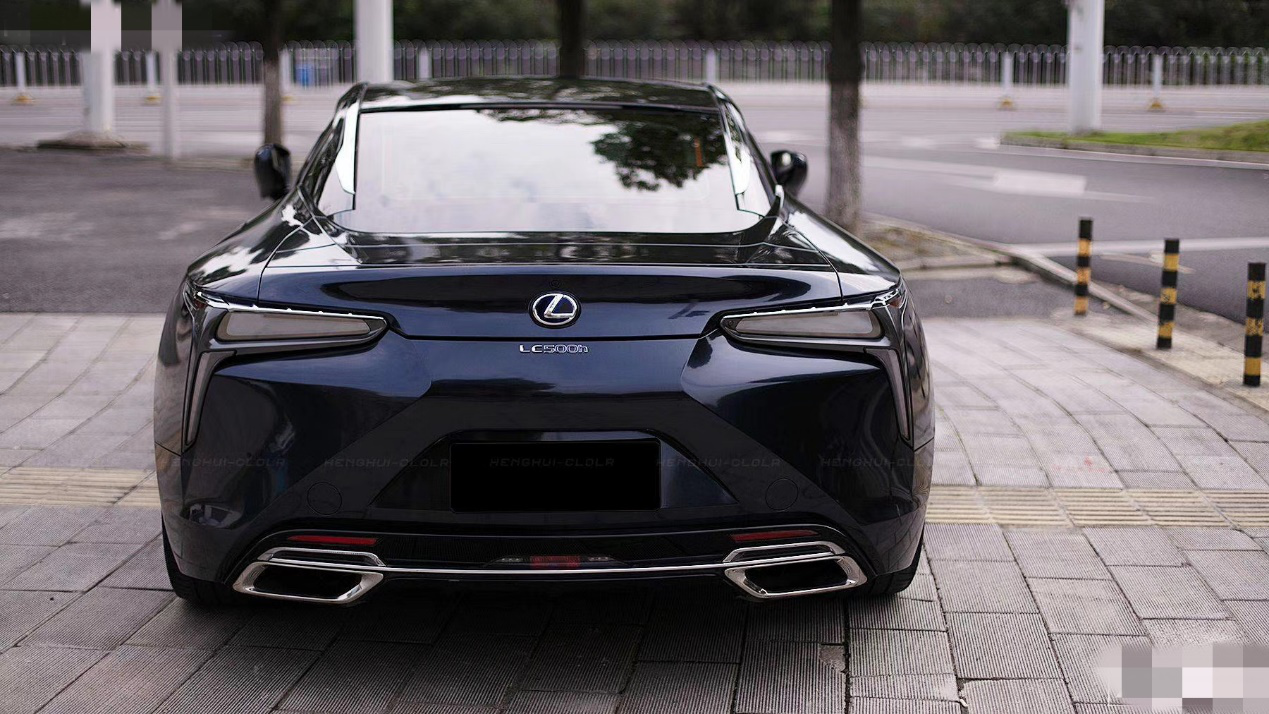 改色碳灰蓝的雷克萨斯lc500h彰显冷酷与优雅双面诱惑