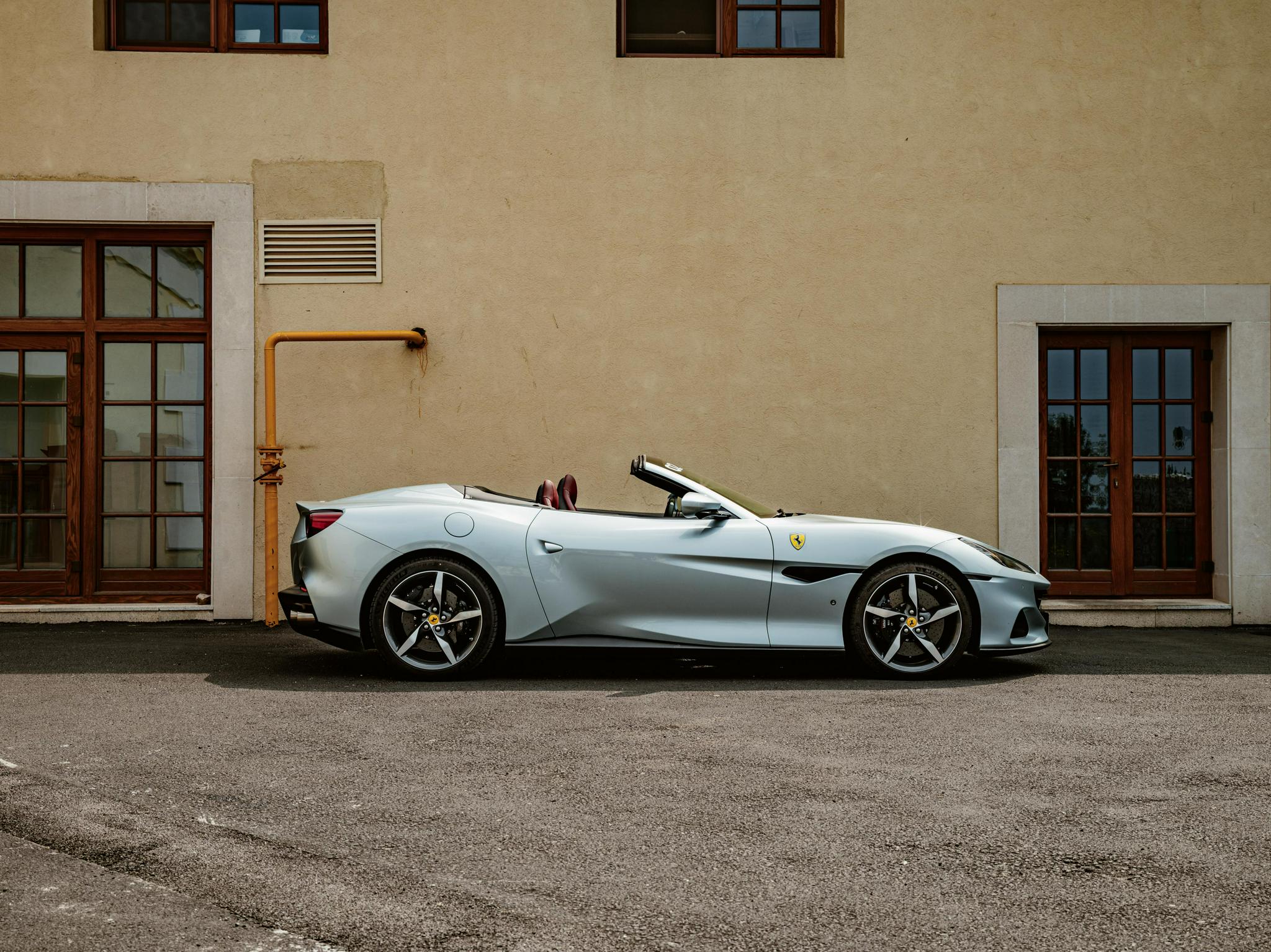 以m之名 法拉利portofino m