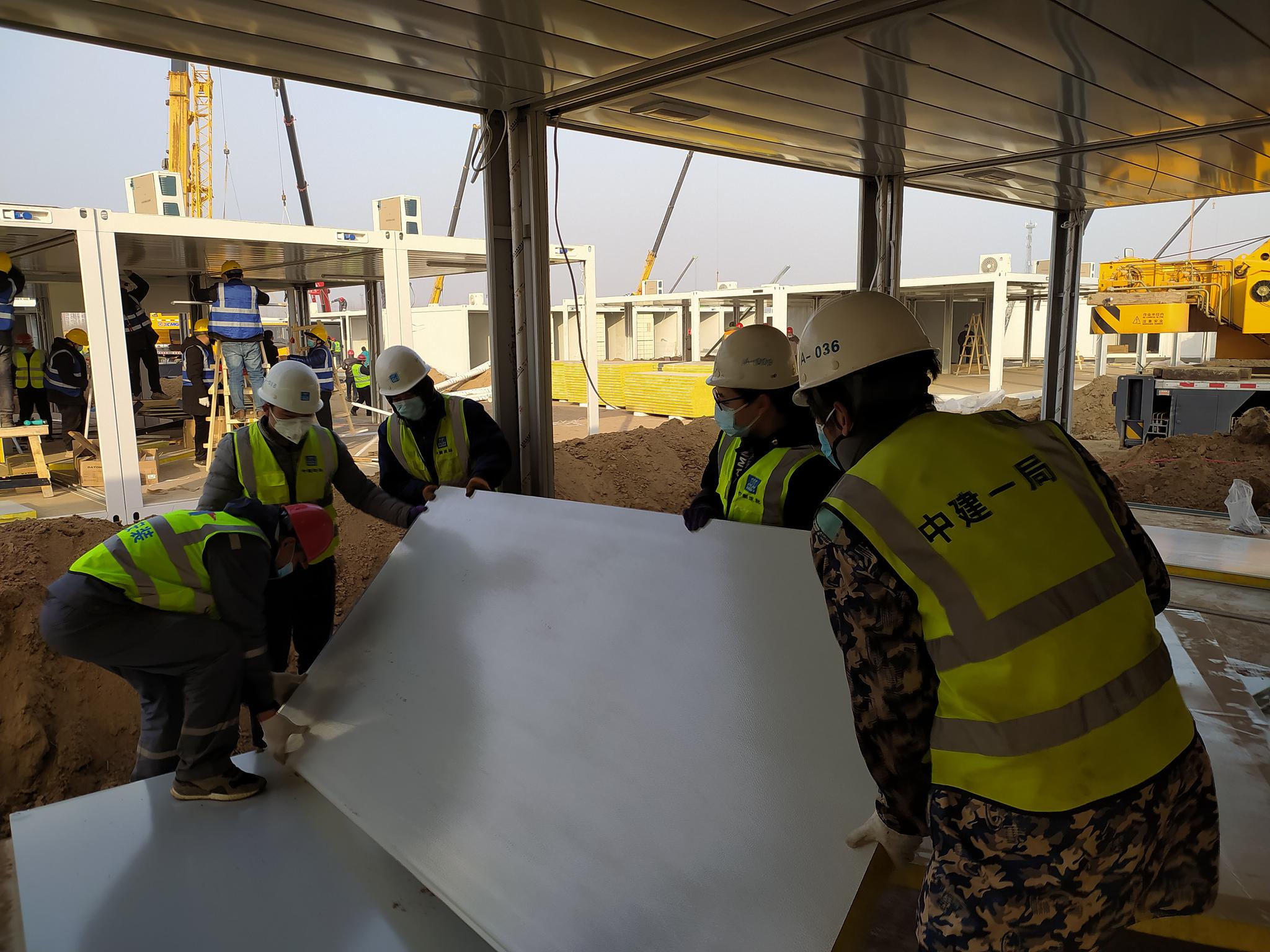 中建一局五公司火速驰援石家庄正定集中隔离点建设