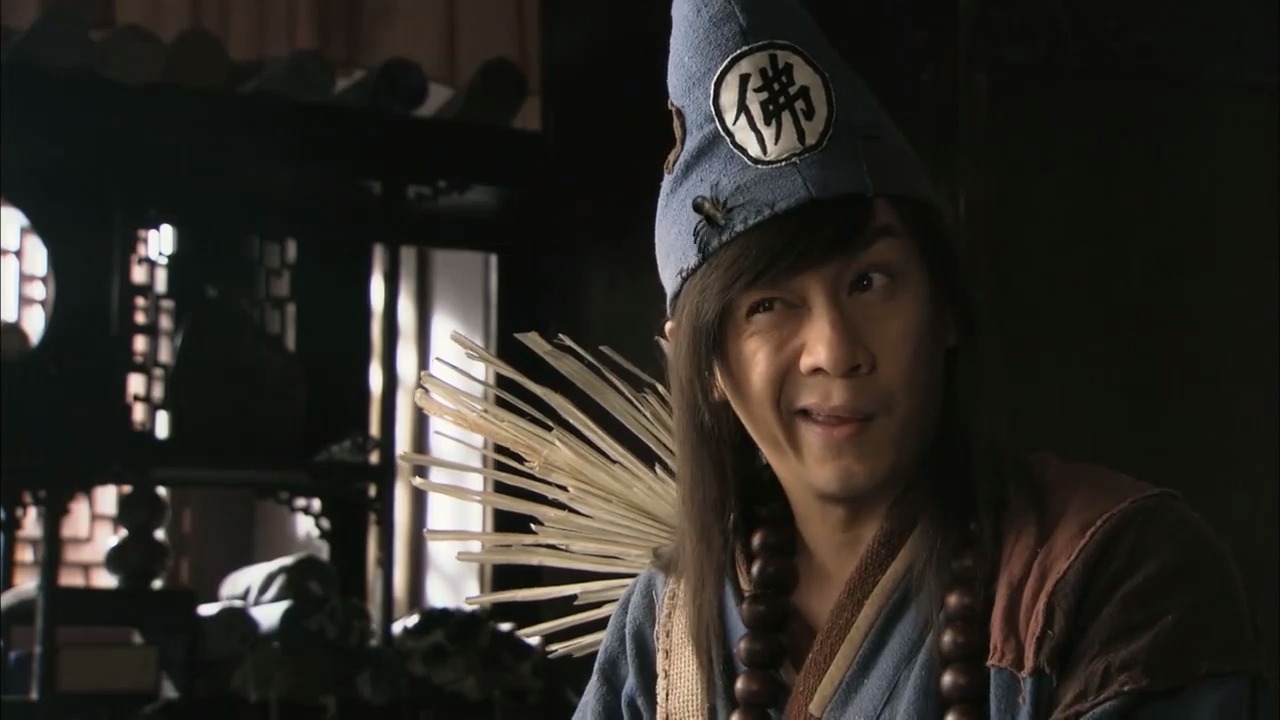 活佛济公道济的右眼皮跳来跳去蜘蛛精还以为是在说她