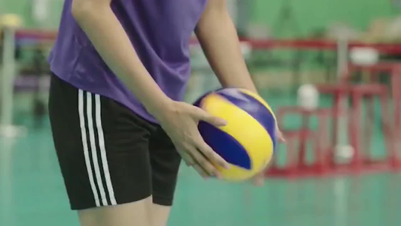 张常宁转球锦集,真的是又帅又可爱,越看越上头!