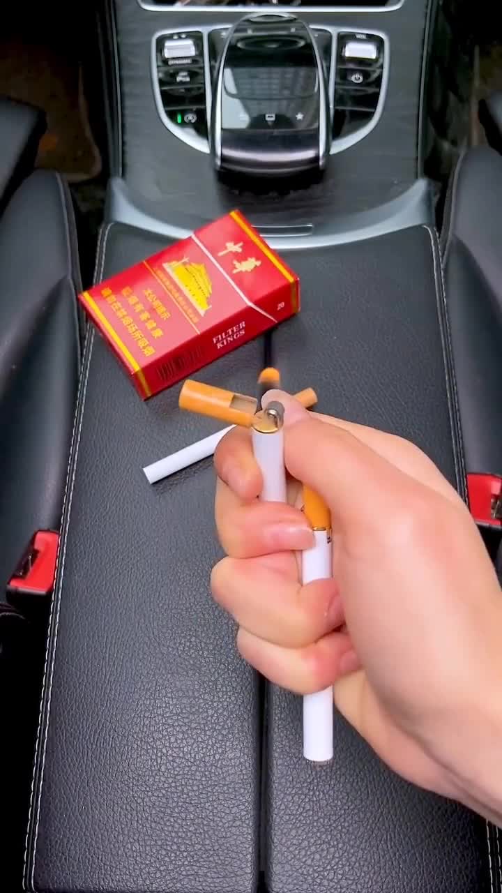 香烟一样的打火机装在烟盒里就可以真是方便又好用_手机新浪网