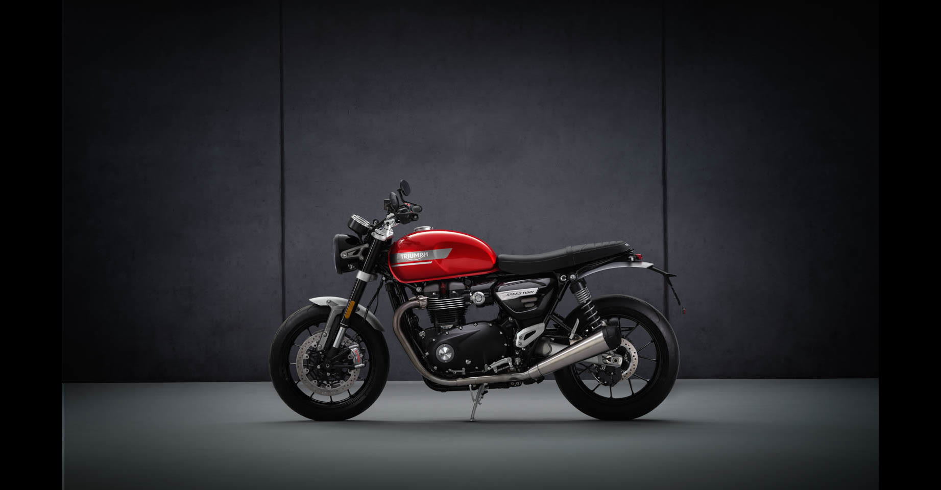 复古与性能同时兼具,凯旋1200 rs实车展示