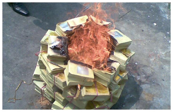 一个人死后,如果没有人烧纸会怎么样?原来烧纸不仅仅是封建迷信|烧纸|