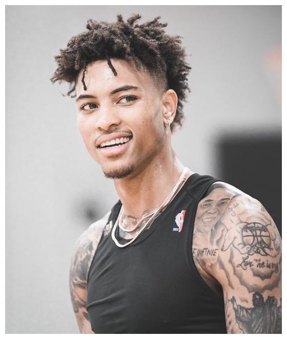 交易乌布雷!三方案让勇士摆脱毒瘤,3换1报价比尔最有诱惑力