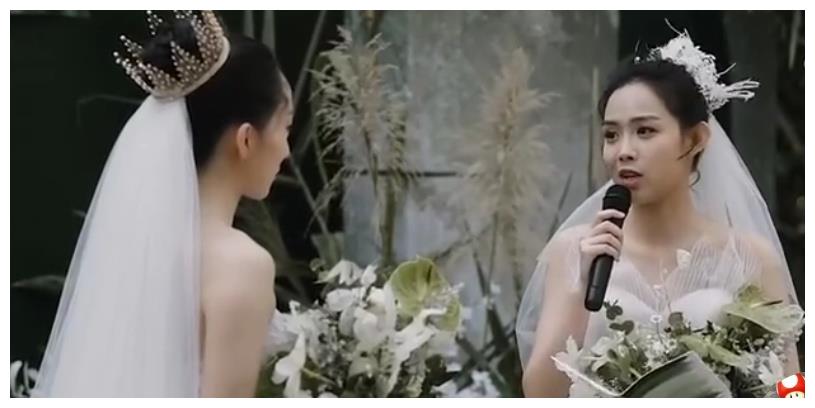 杨丽萍两个爱徒:小彩旗难接班,水月公开与同性结婚