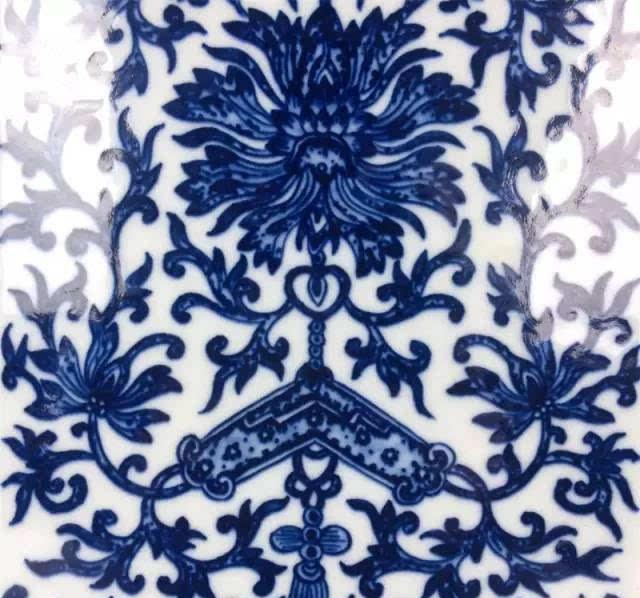 忍冬纹中迸发的美感