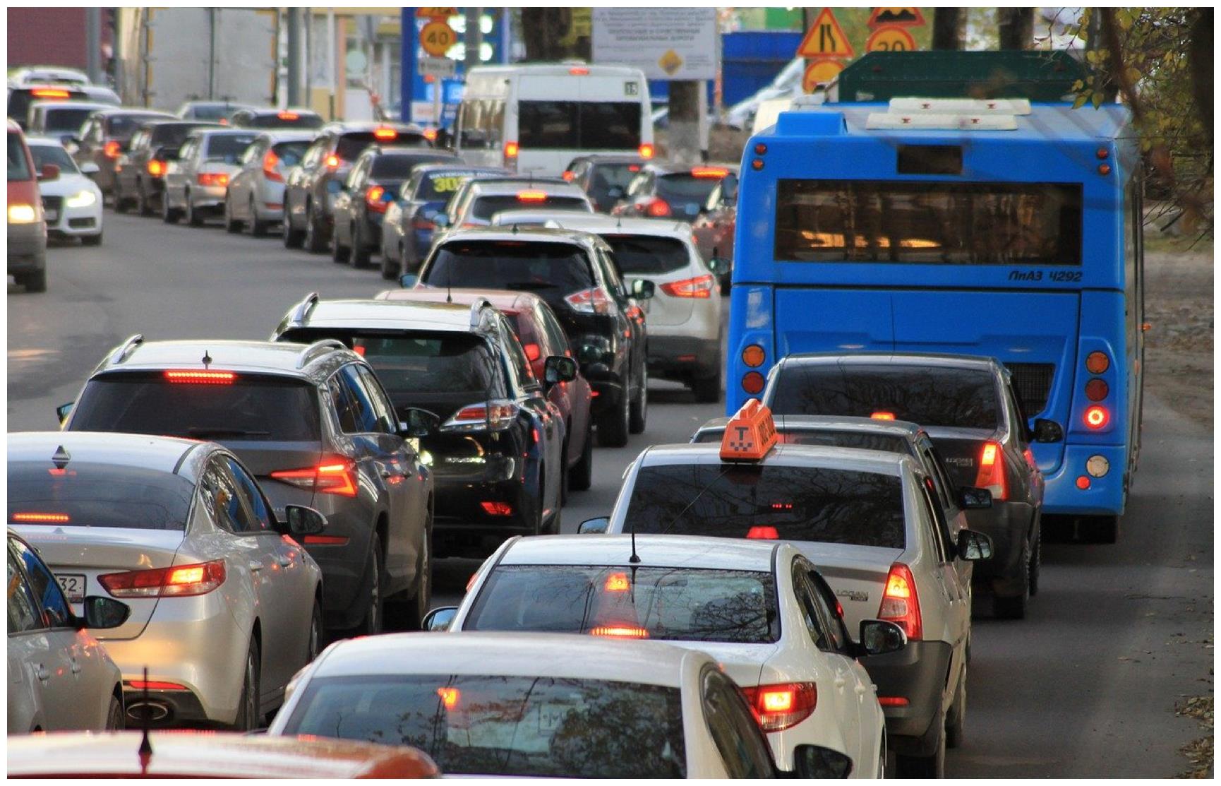 专用网约车 2977-knaqvqp5508654.jpg