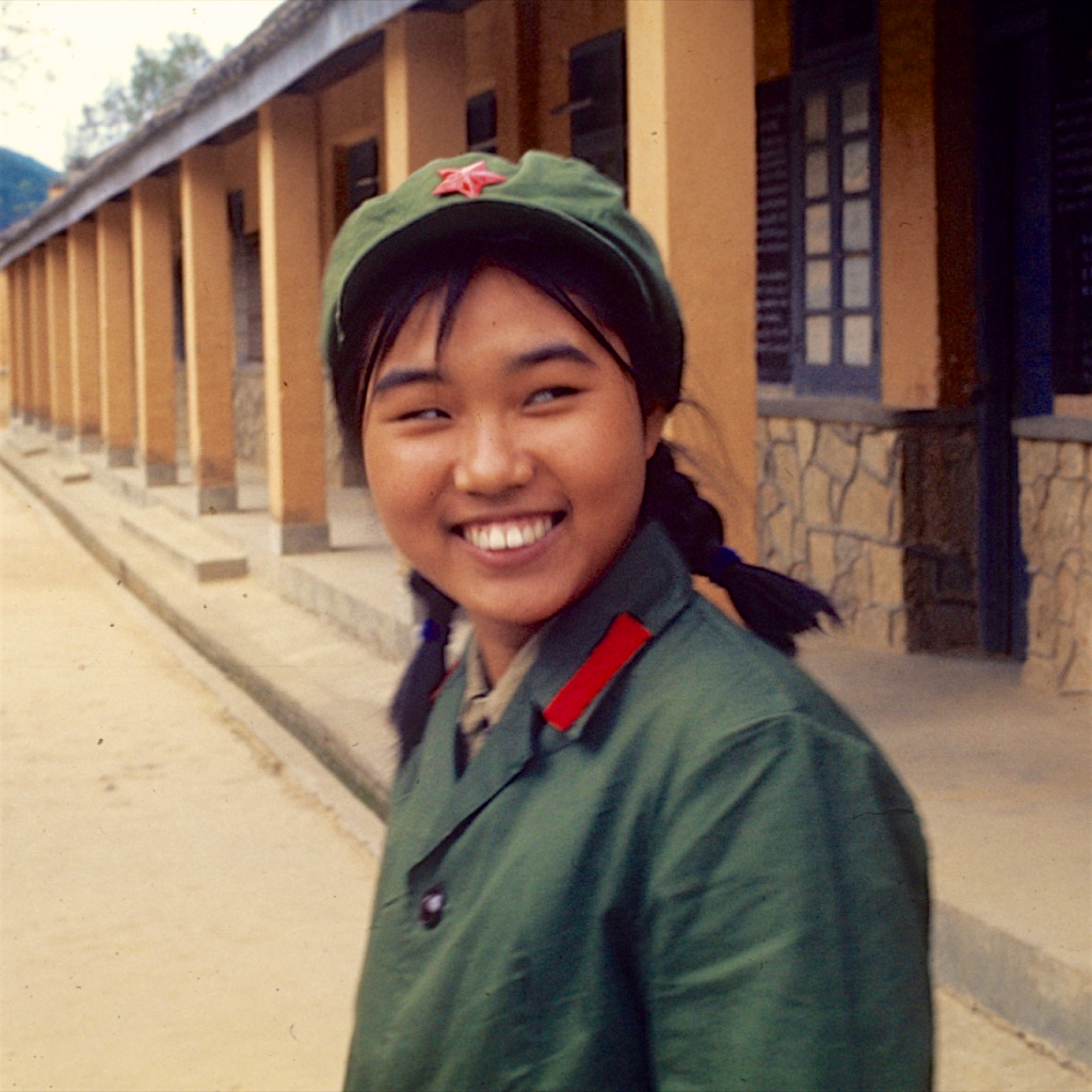 那些年的65式军服,罕见生活老照片,属于军人们的回忆__财经头条