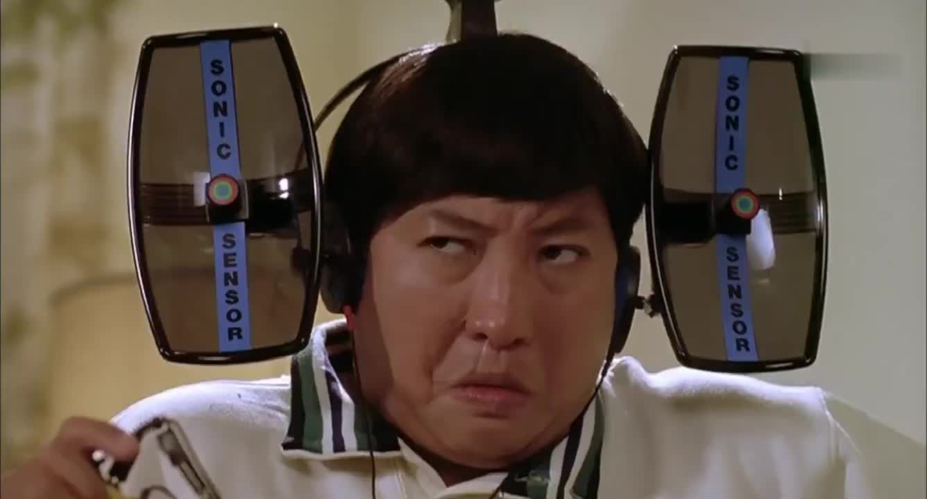 元彪的一身功夫着实了得,智商却不在线啊