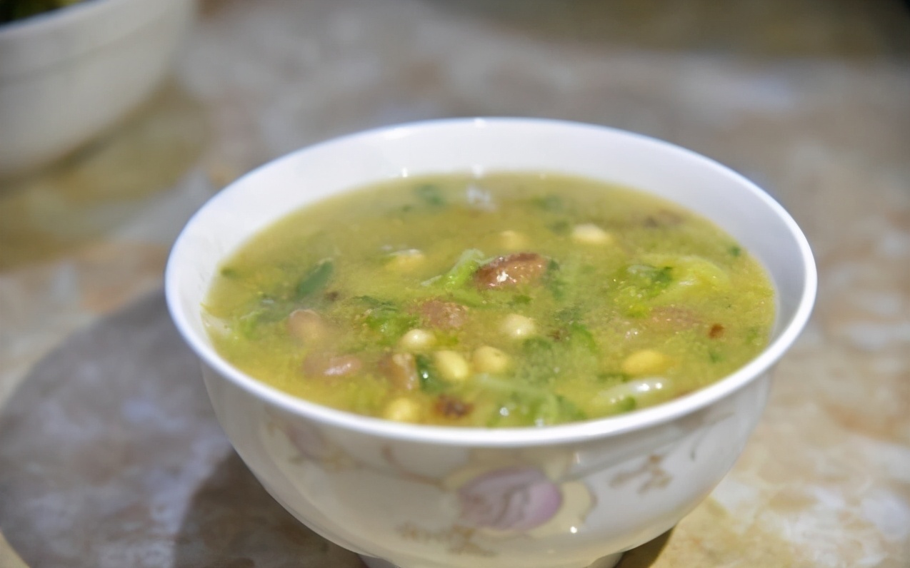 豫北农村有一种饭食叫"菜糊涂",当地人超级爱喝