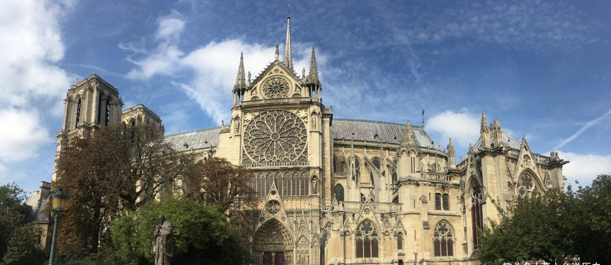巴黎圣母院到底有多大,它建造了近两个世纪