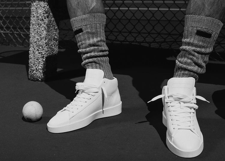鞋王点赞fearofgod最新网球小白鞋发布
