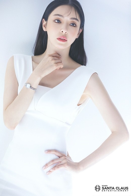 韩国女艺人李多喜未公开杂志写真首次曝光