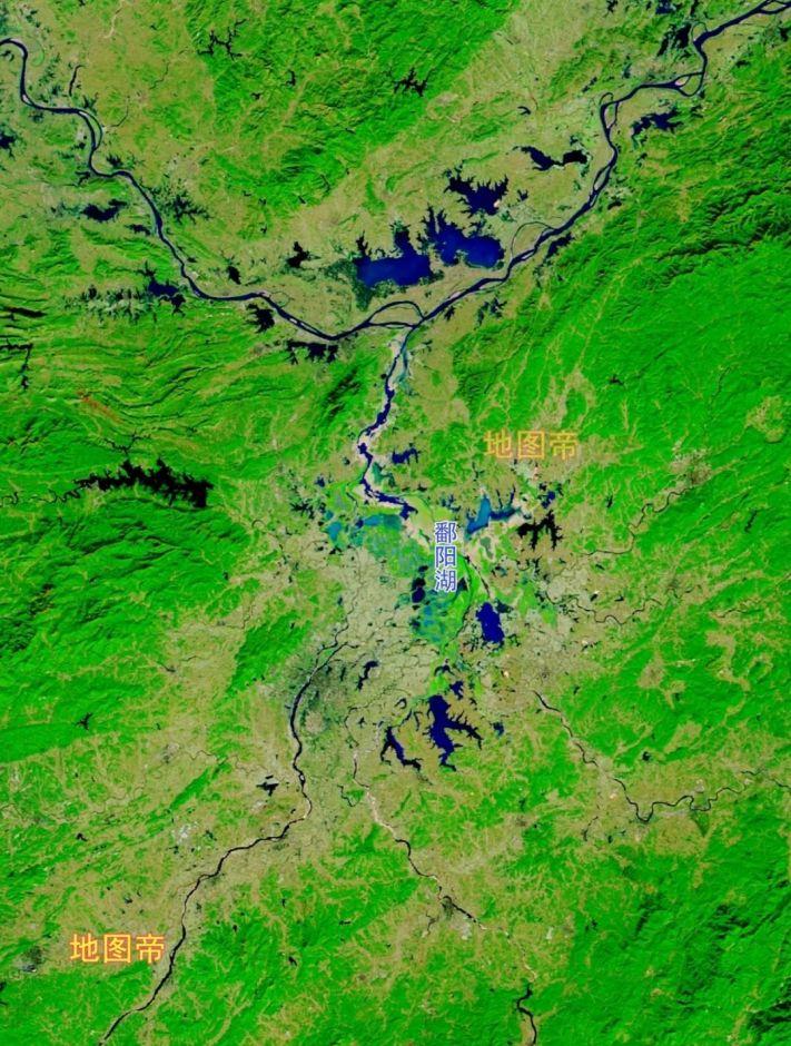 五张卫星图看江西鄱阳湖水域面积巨变