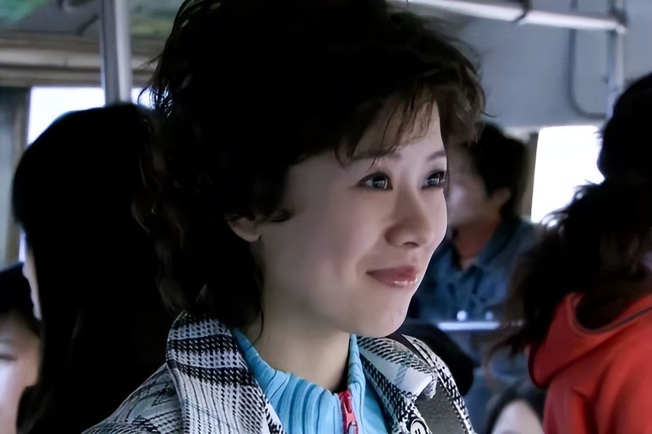 得罪半个娱乐圈被嘲情商低但海清凭借心居又火了是必然的