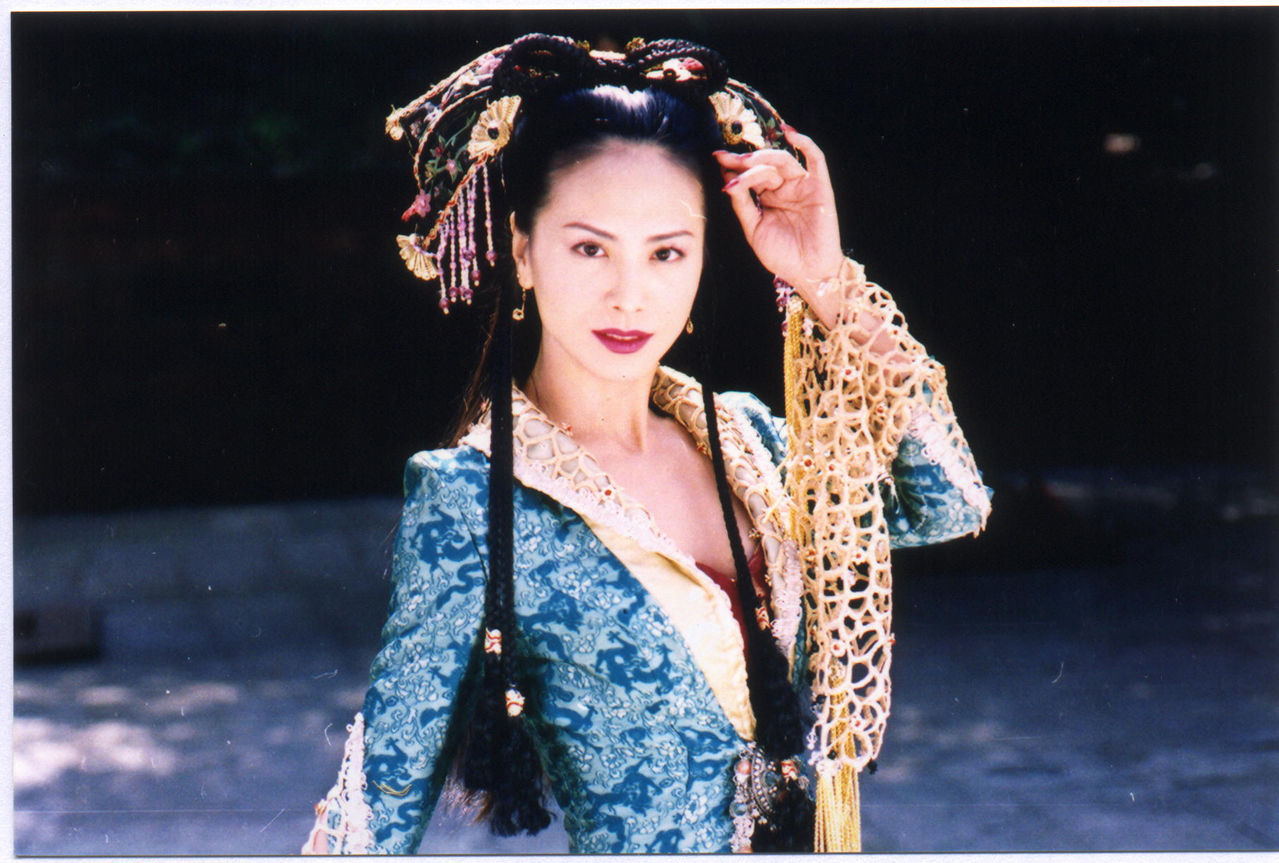 《风云雄霸天下》:武林第一美女颜盈,和谁在一起最有cp感|风云雄霸天