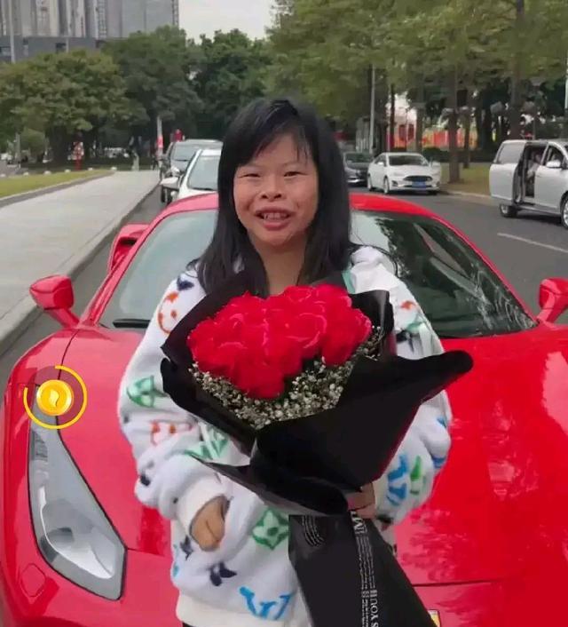 网红琼姐宣布喜讯准新郎是个帅小伙网友却质疑是炒作