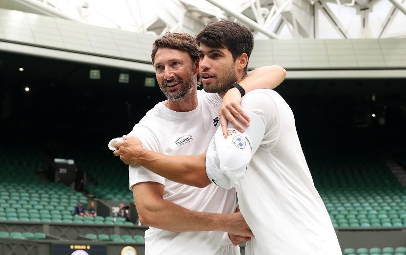 阿卡未来命运引发热议！托尼叔叔称没影响，罗迪克说优势倒向辛纳