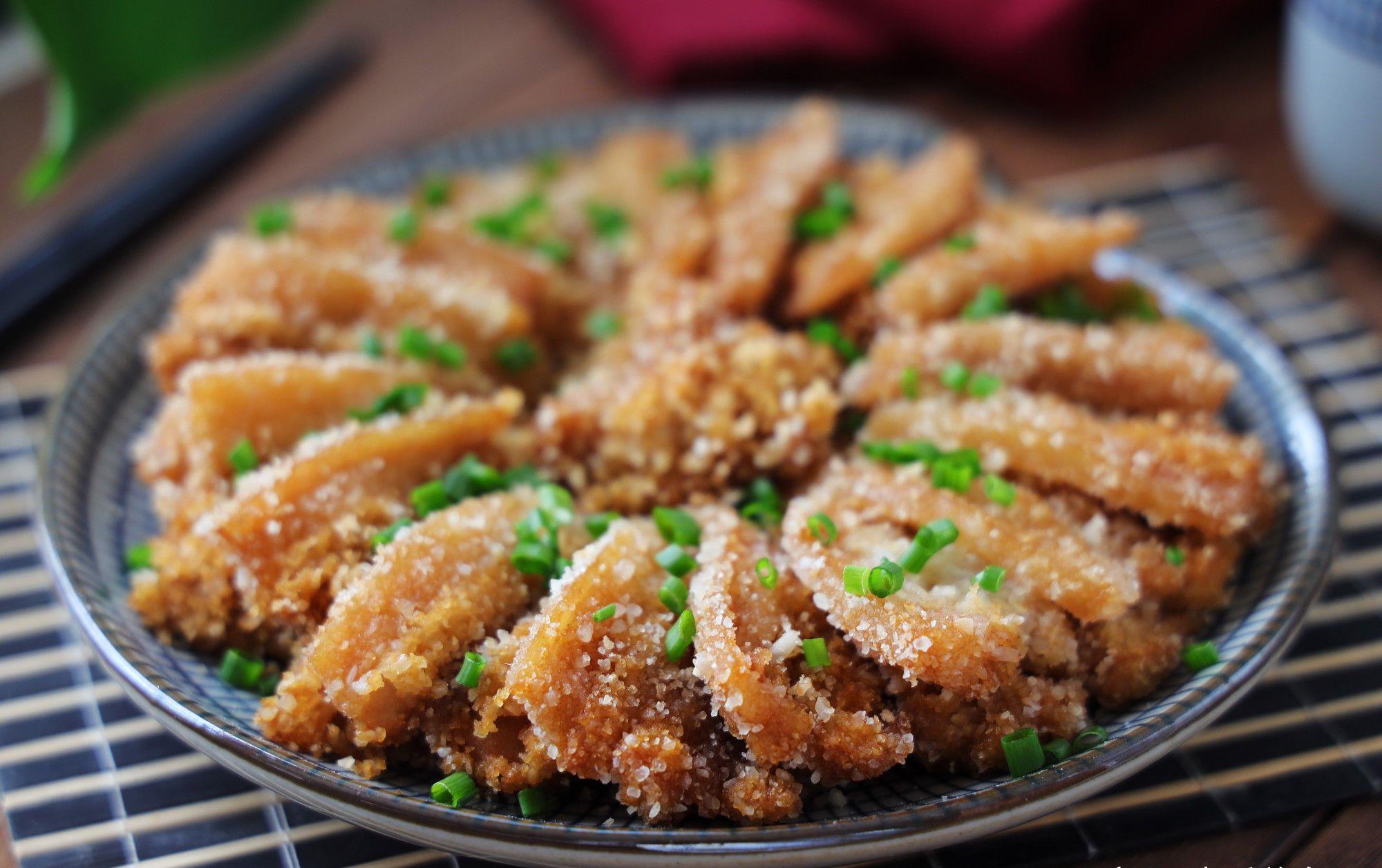 肉质浓郁,软糯无敌粉蒸五花肉是一种经典的特色美食,一般区别于猪肉的