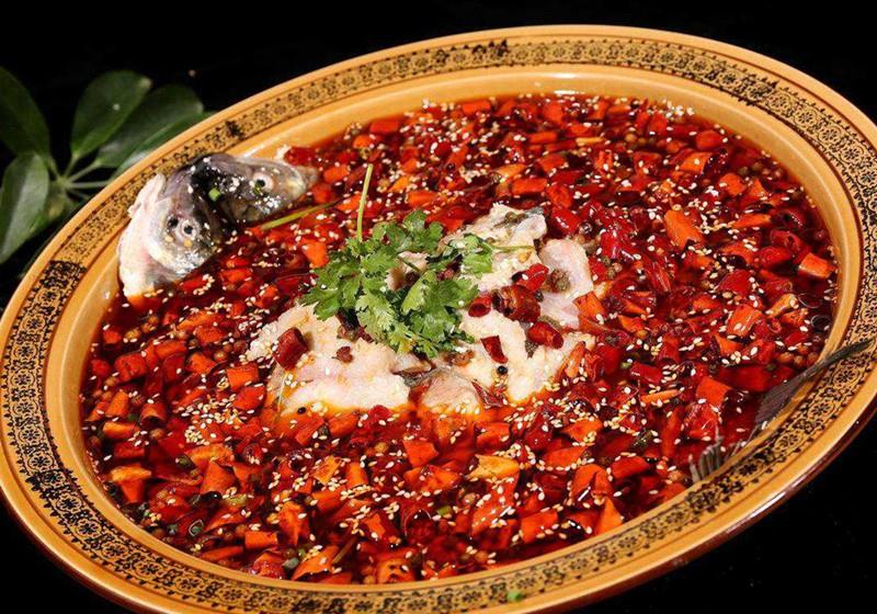 爽辣鲜香的麻麻鱼鱼肉嫩滑口感地道配上饭后静立辅助消食