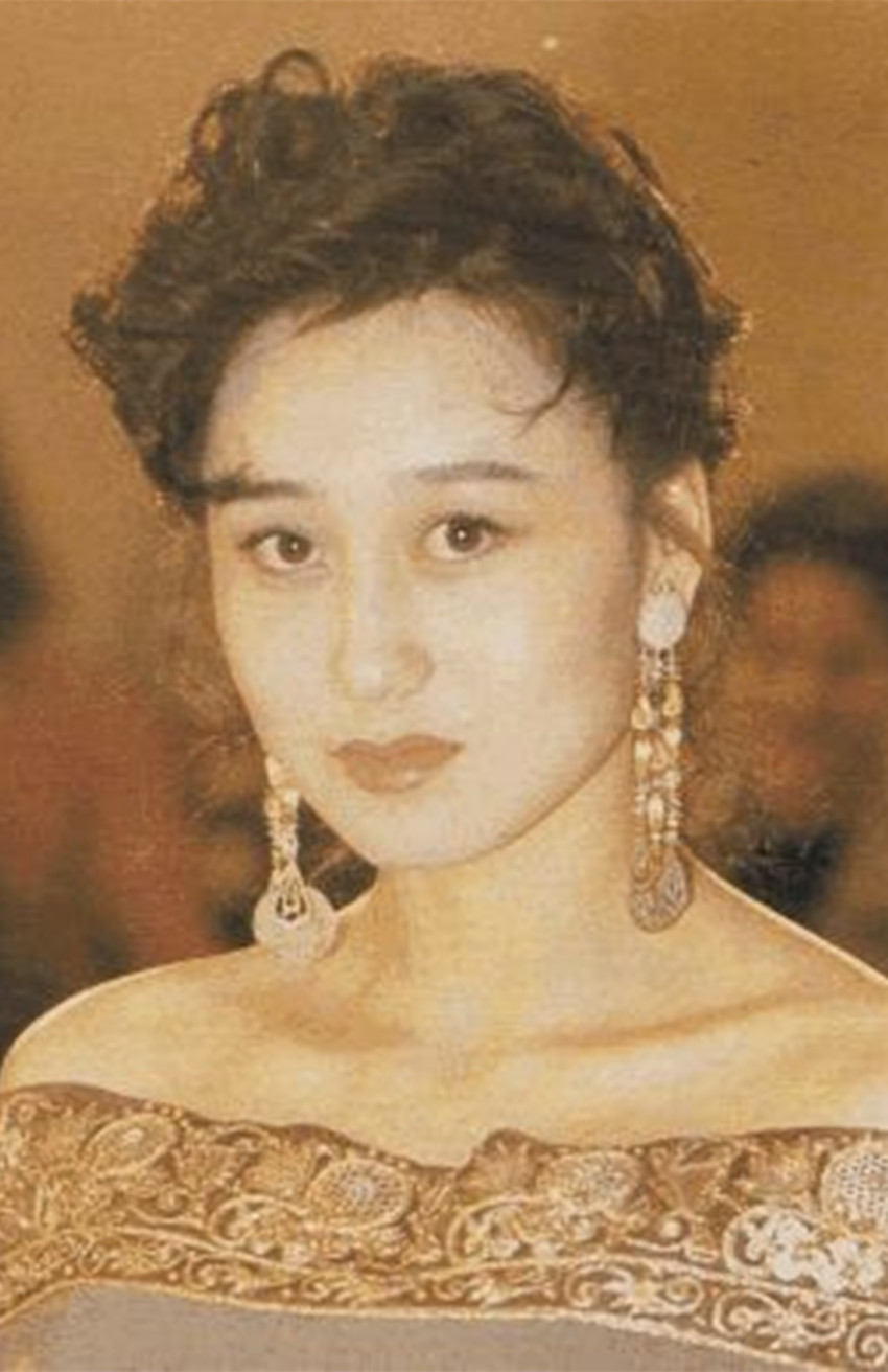 利智年轻时多美16年前拍的这部戏告诉你怪不得李连杰为她着迷
