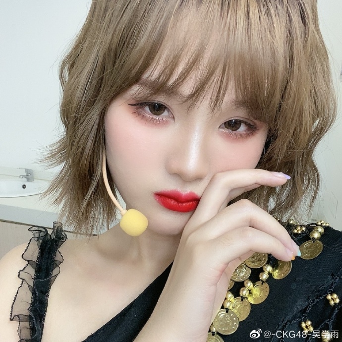 美少女-ckg48-吴学雨迷人美照真好看啊