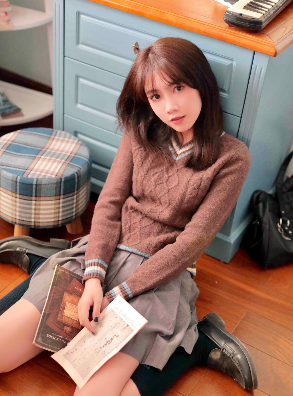 居家小姐姐是个会挑选衣服的孩子,感觉非常年轻时尚