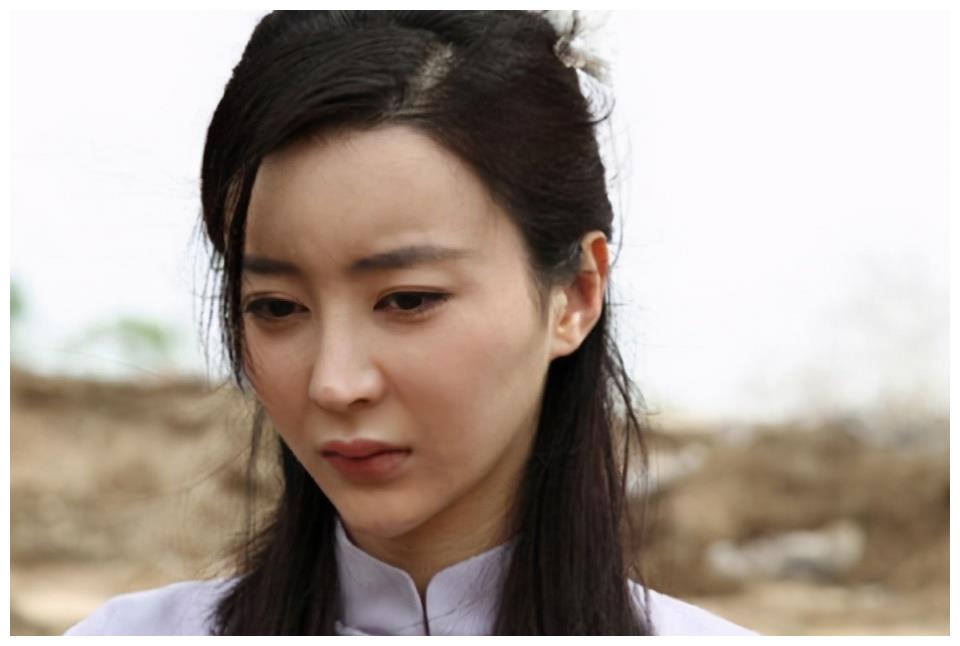 《温柔的谎言》里有三大美女,如今只有她一人火了,她是谁呢?
