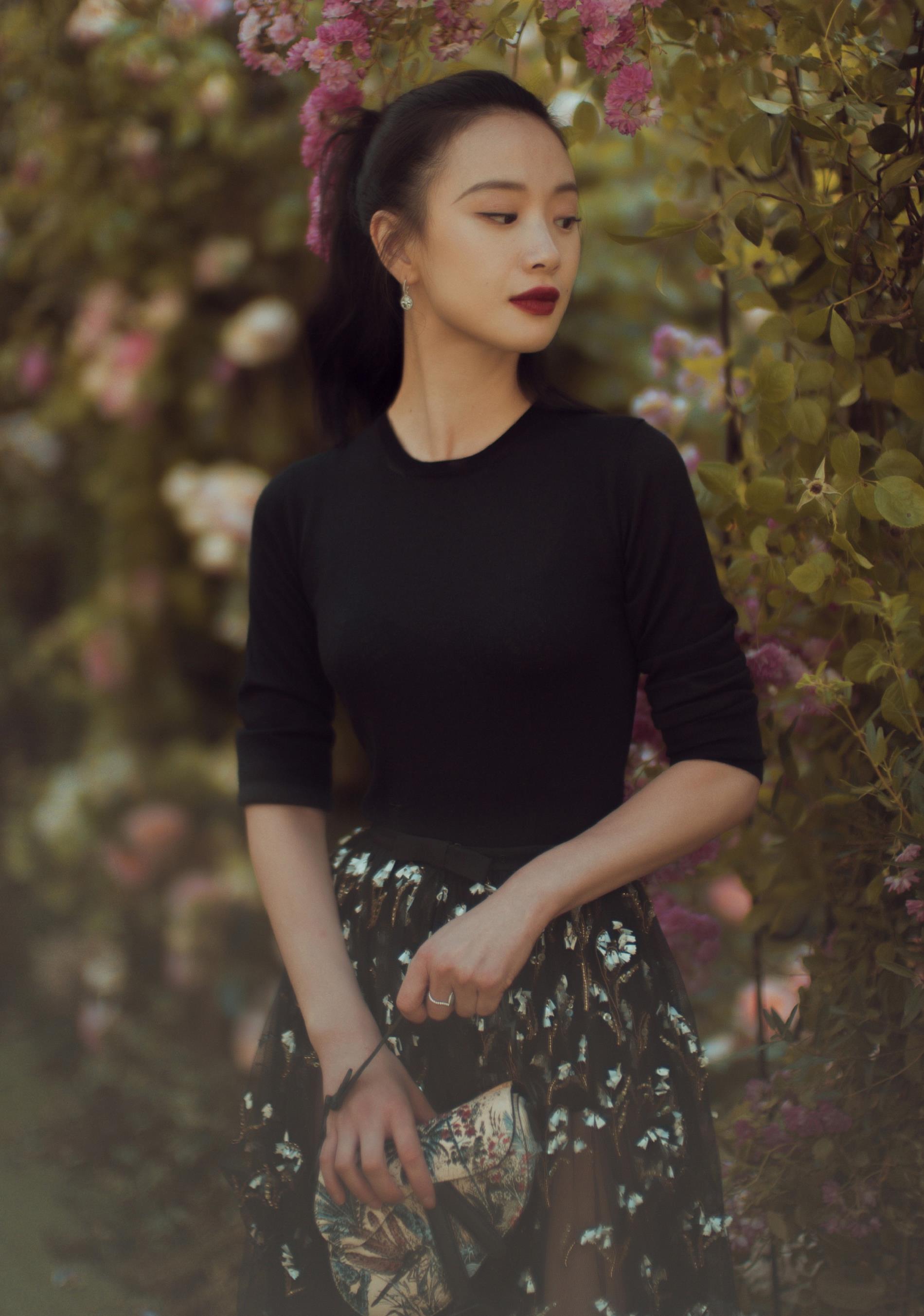 李梦:第7007期时尚潮流美图欣赏