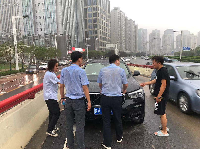 河南暴雨灾害进入第72小时后的中国人寿财险力量休闲区蓝鸢梦想 - Www.slyday.coM 河南暴雨灾害进入第72小时后的中国人寿财险力量休闲区蓝鸢梦想 - Www.slyday.coM