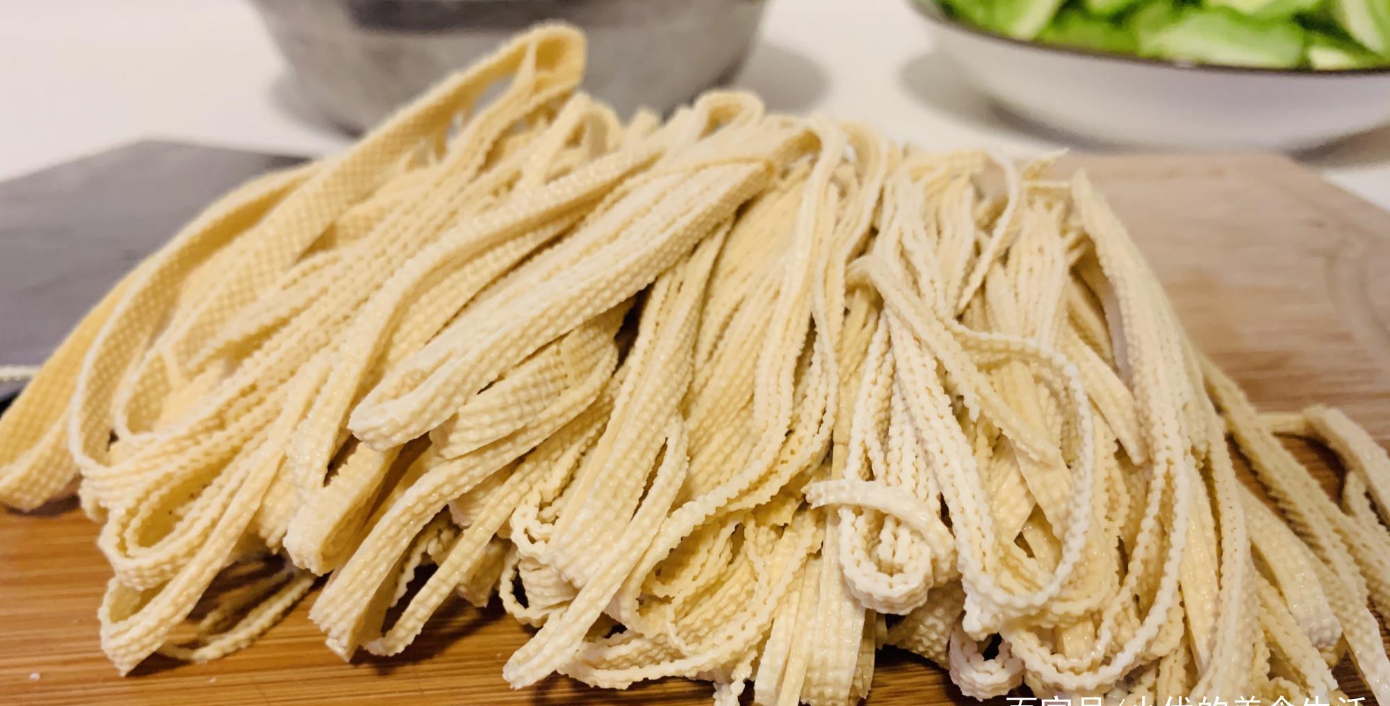 千张丝胡萝卜丝炒肉,没有颜值也如此美味