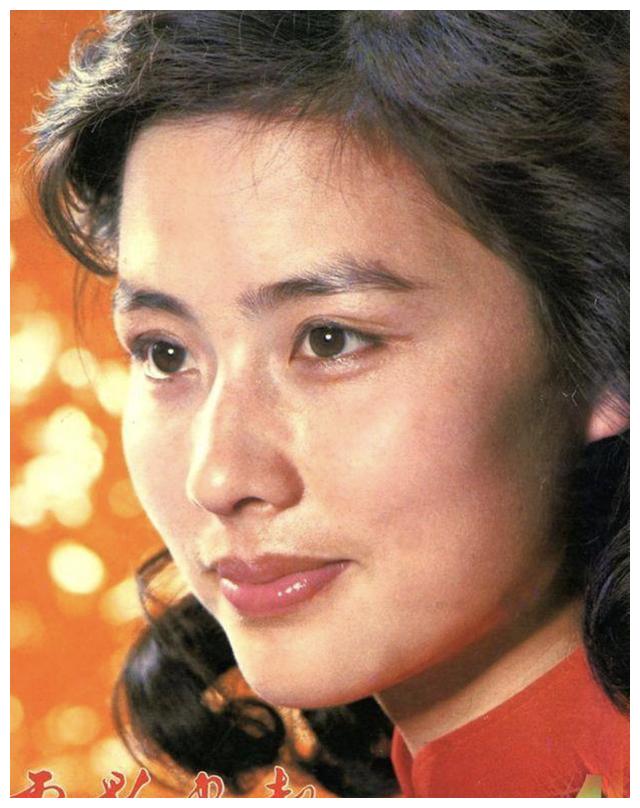 她就是演员赵娜.但有一个女星,最教人惋惜与怀念.