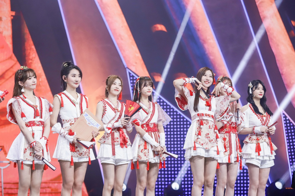 sing女团助阵新声请指教国风表演惊艳全场