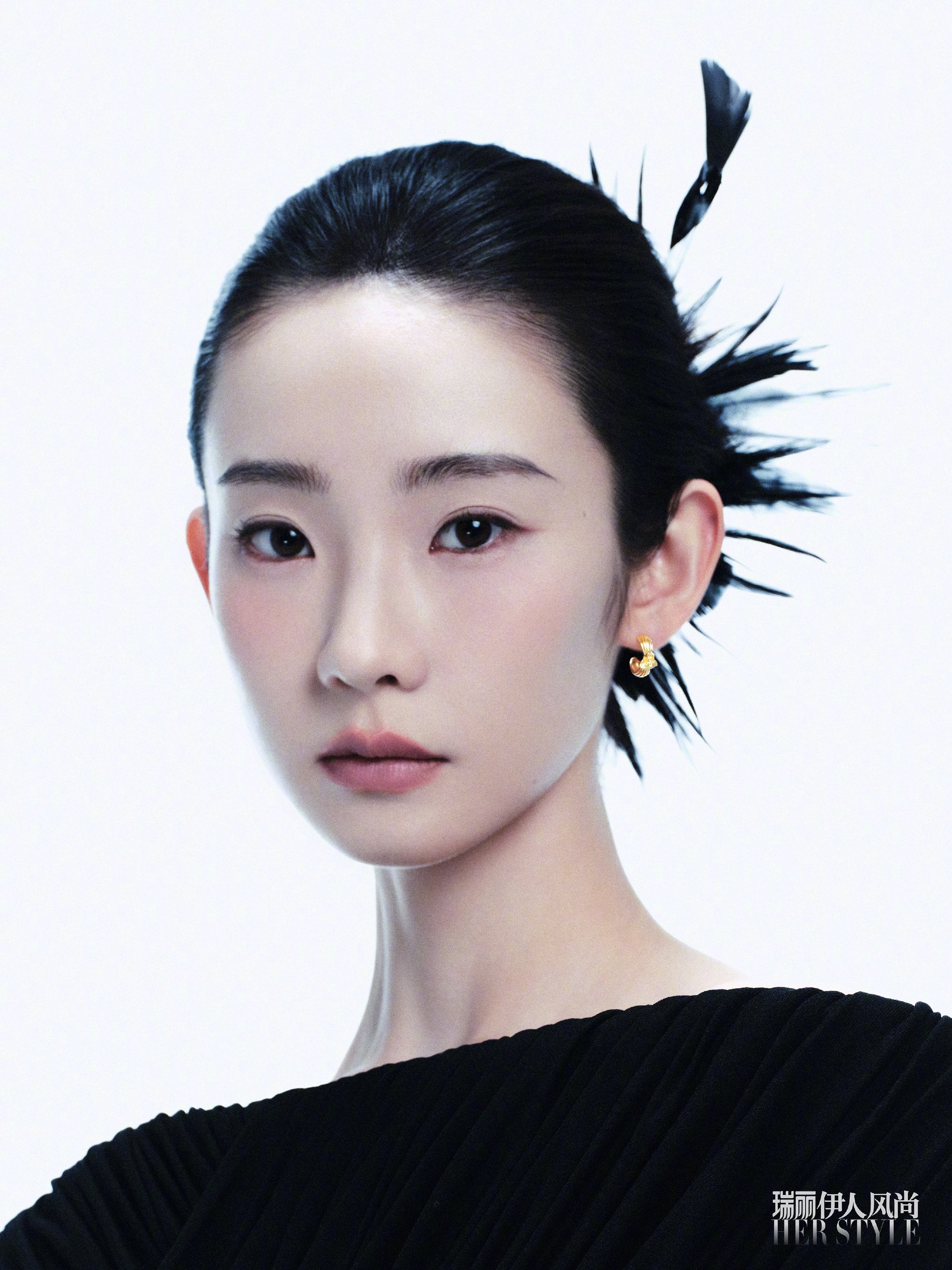 张艺凡身上有着一种独特的沉静