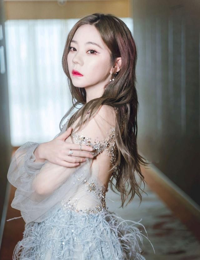 明星写真美图|张紫宁