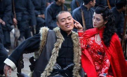 同是搭档李幼斌走红,"魏和尚"成影帝,而她却销声匿迹!